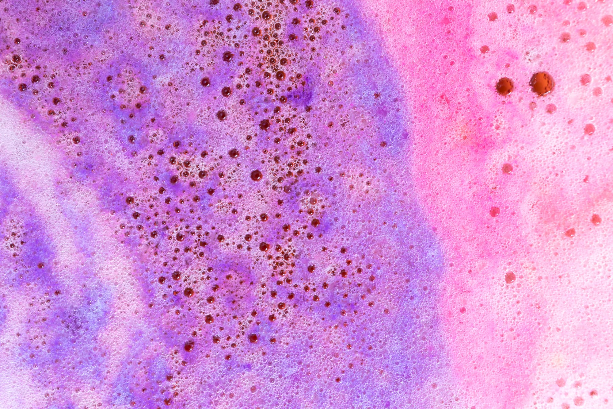 How to Remove Bath Bomb Stains from Skin?